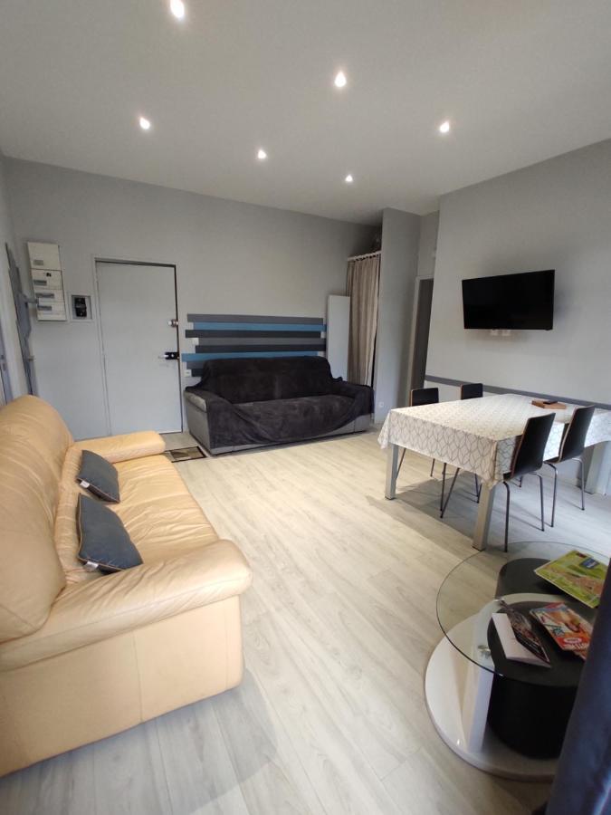 Апартаменти Agreable T2 Au Centre De Luchon Bagneres-de-Luchon Екстер'єр фото